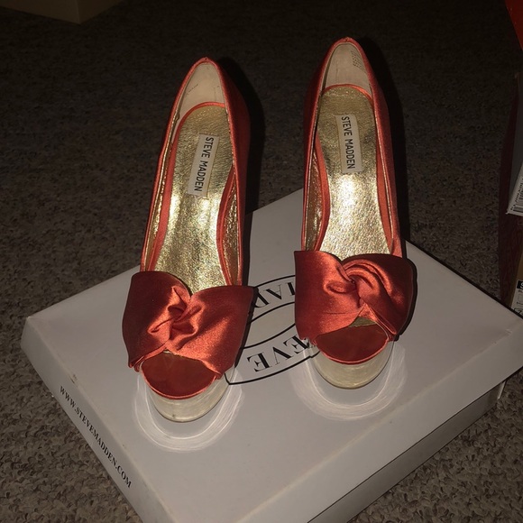 Platforms - Picture 2 of 4